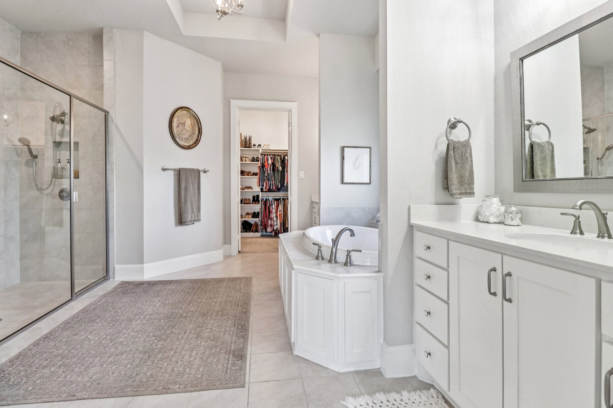 Christine Ln-S1803-046.jpg