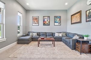 Christine Ln-S1803-029.jpg