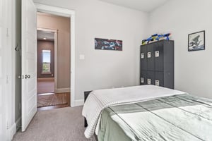 Christine Ln-S1803-036.jpg