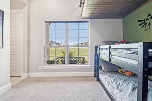 Christine Ln-S1803-042.jpg