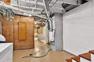  Photo 38