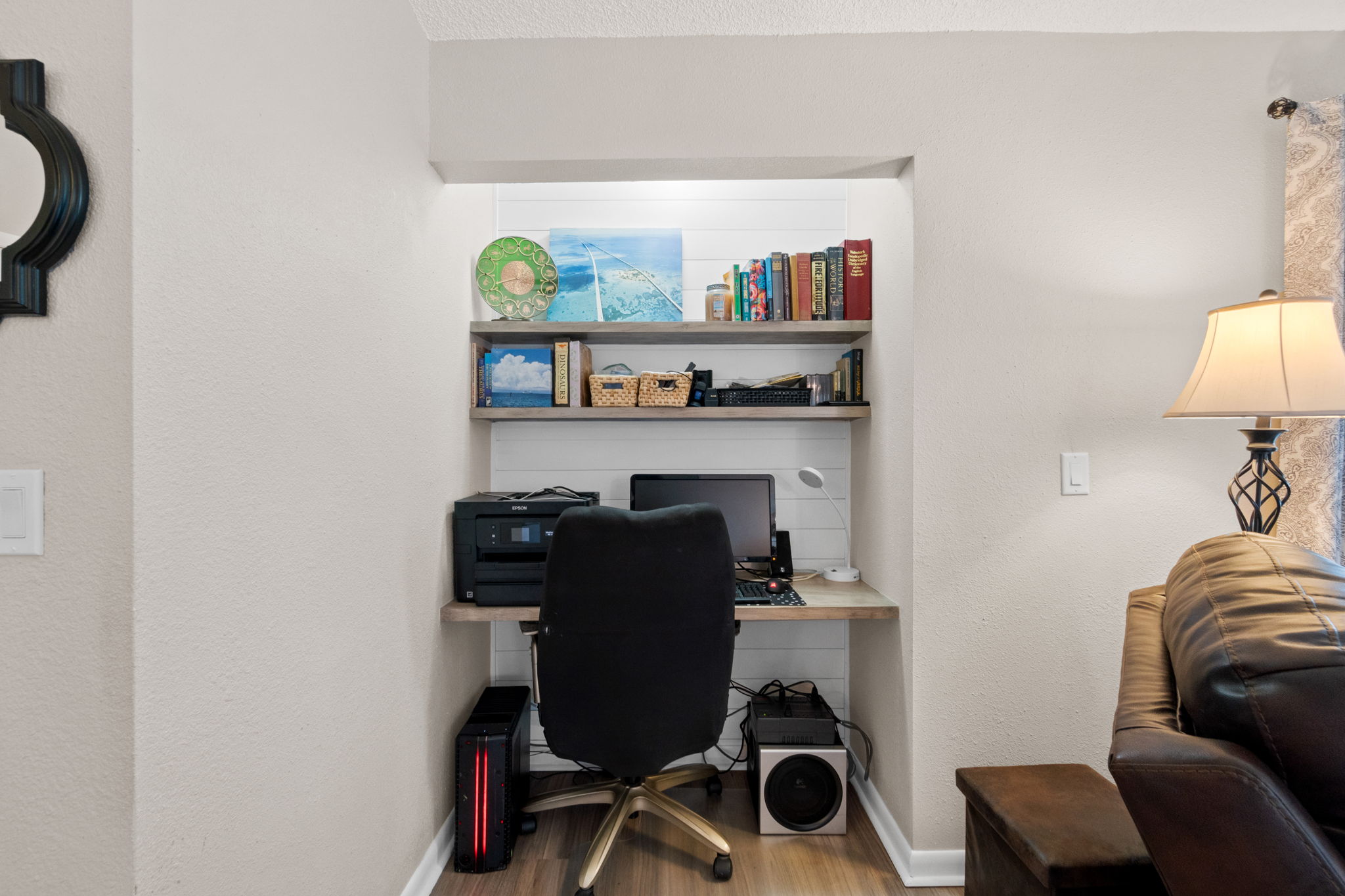  Photo 9