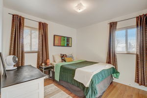 S Vrain St-019