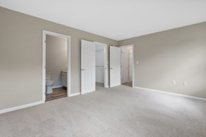 25. Upper bedroom.jpg