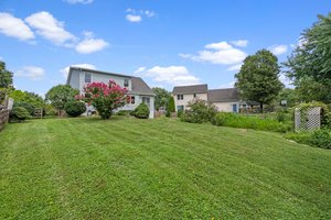 44. Back of house.jpg