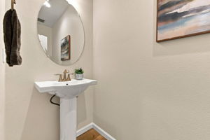 025_F8_2733 Sorano Ct 6