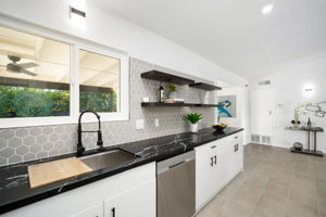 2735 E San Angelo Rd, Palm Springs, CA 92262, USA Photo 17