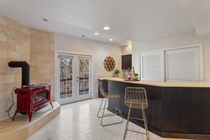 Wet Bar