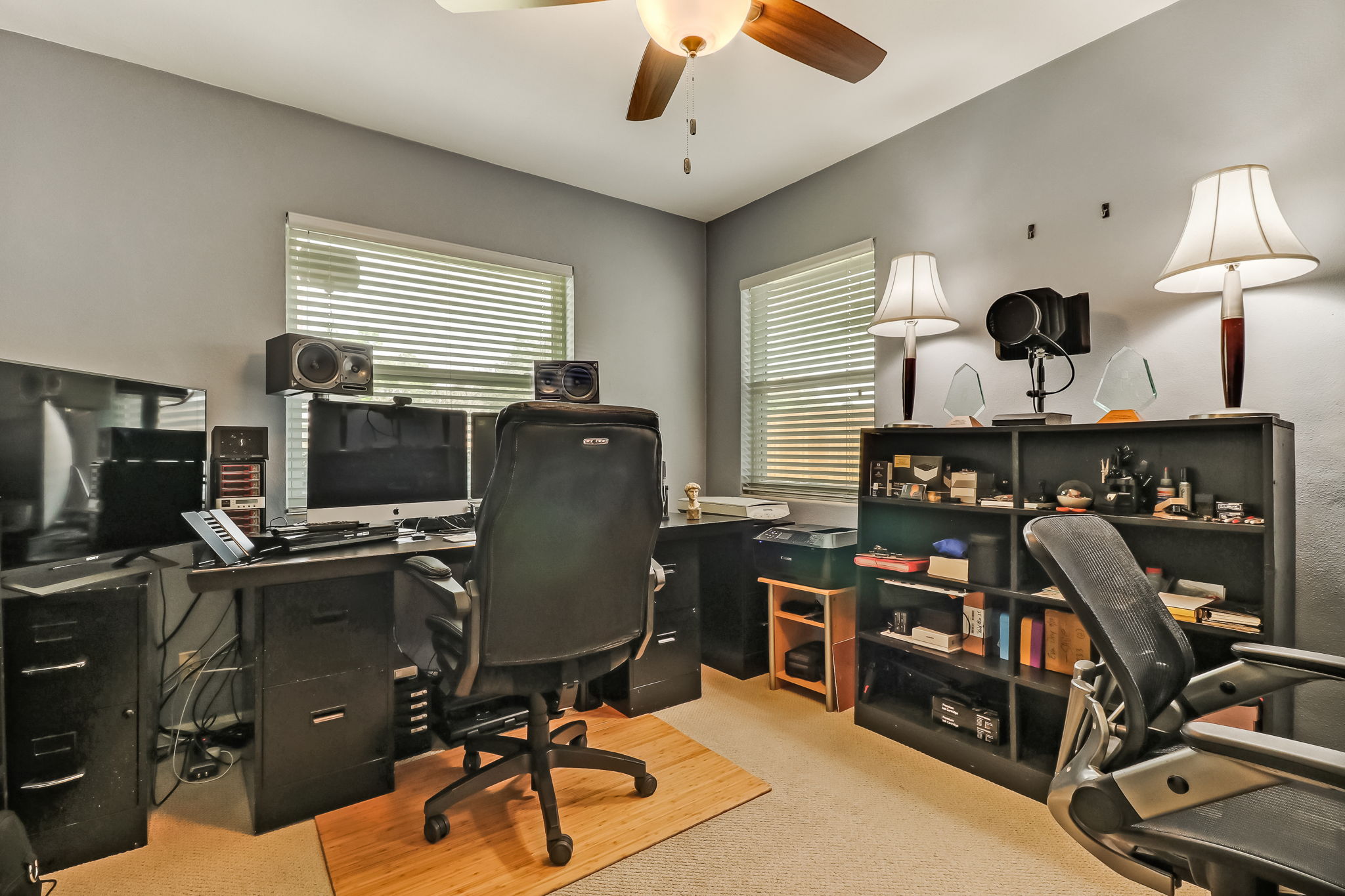 Bedroom/Office