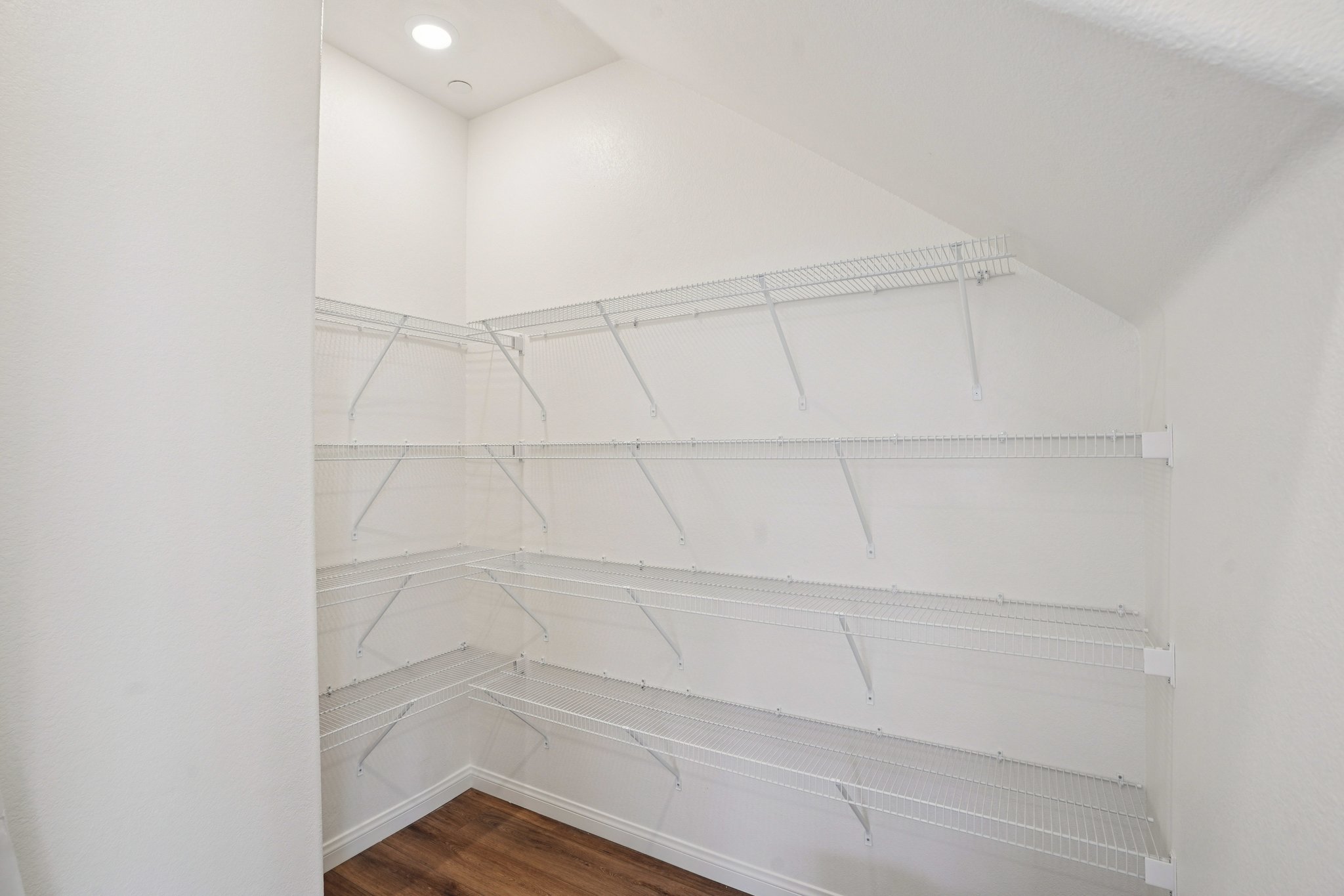 Sierra Grande St-S2702-014r.jpg