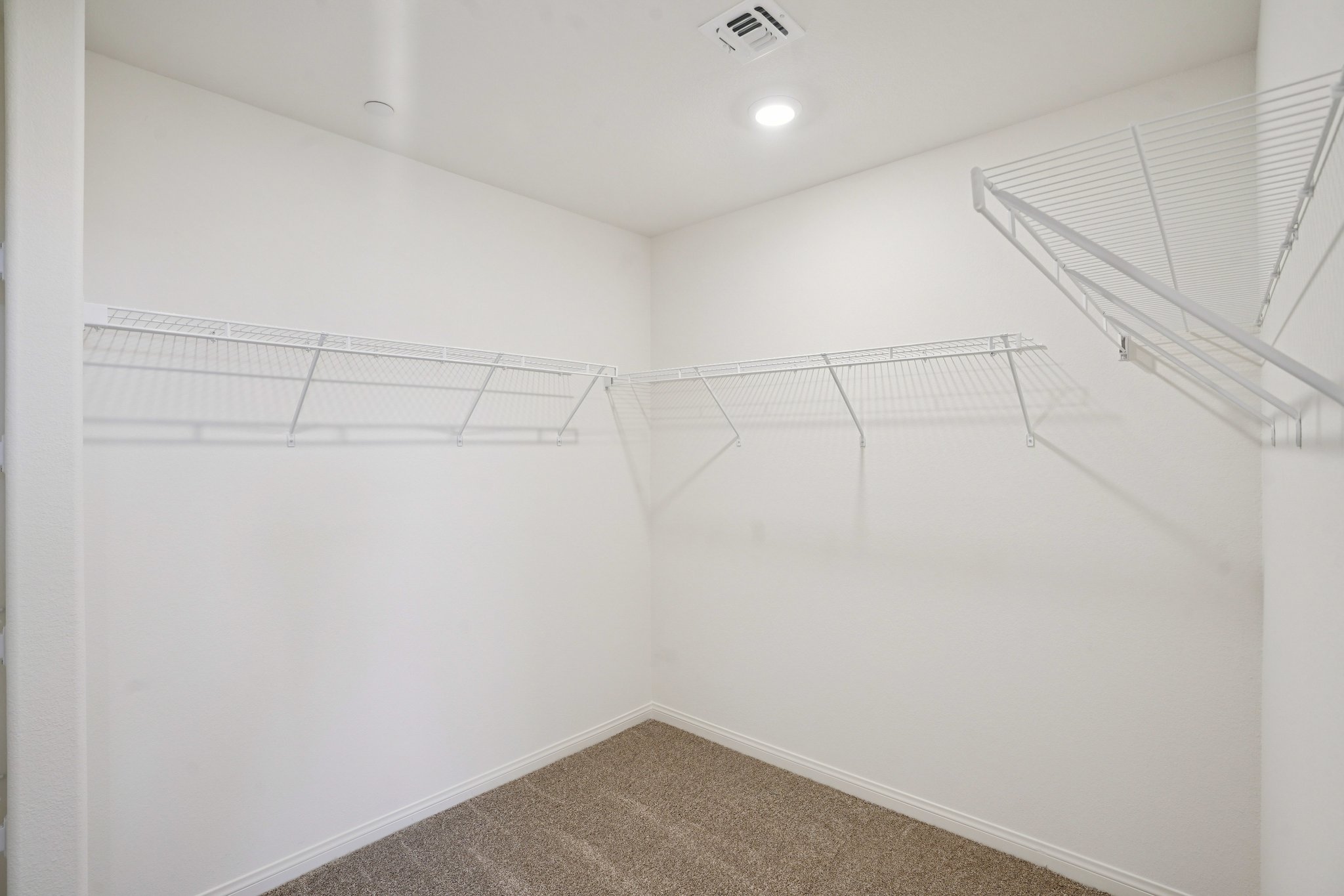 Sierra Grande St-S2702-021r.jpg