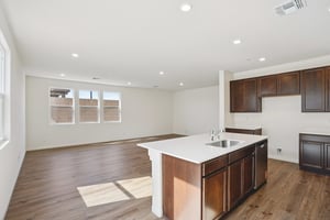 Sierra Grande St-S2702-008r.jpg