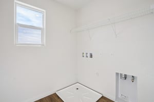 Sierra Grande St-S2702-017r.jpg