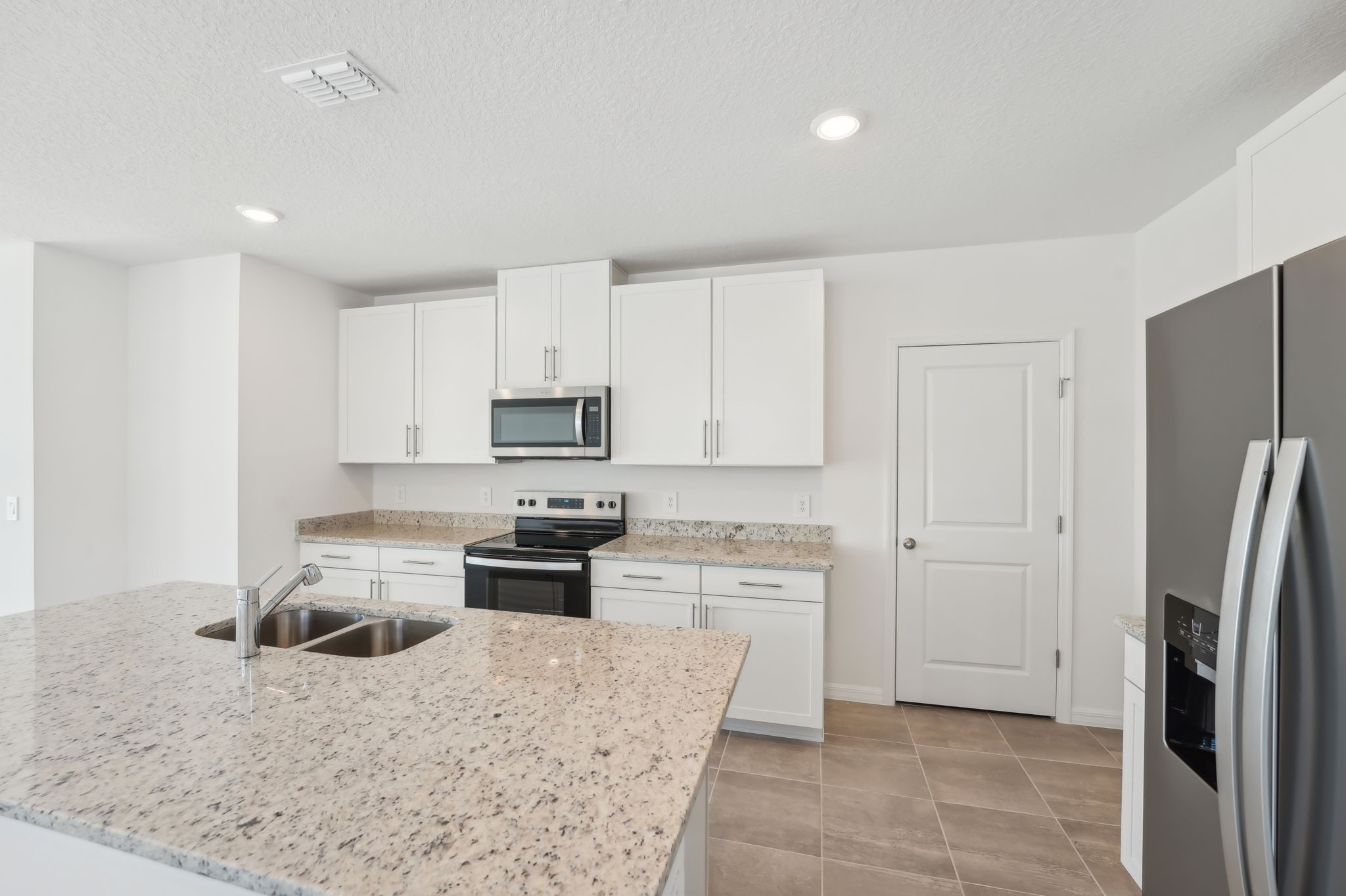 Tampa Division - Stuart Crossing - Lot 0070 - 2735 Virginia Pine Drive, Bartow, FL  - 014