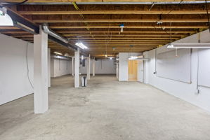  Photo 34