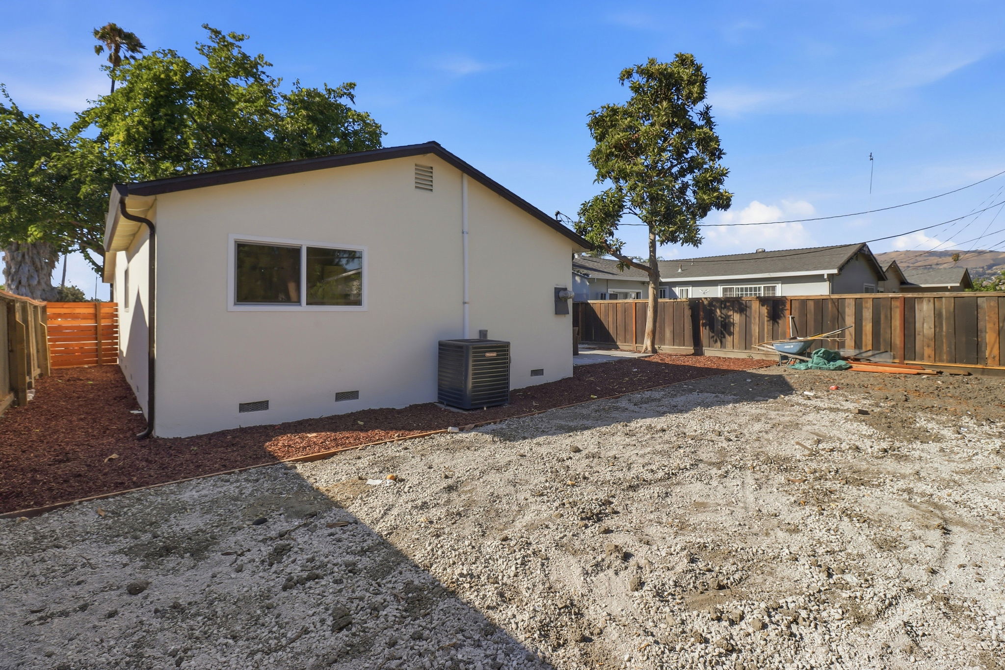 034_F8_2736 Twin Oaks Ln