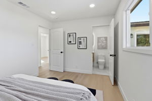 022_F8_2736 Twin Oaks Ln
