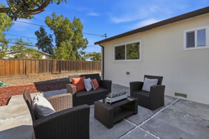 030_F8_2736 Twin Oaks Ln
