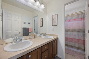 2737 Aylesbury Way, Johnstown, CO 80534, USA Photo 28