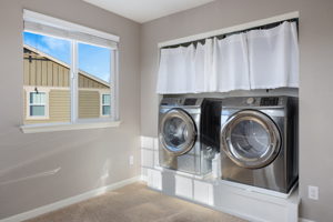 2737 Aylesbury Way, Johnstown, CO 80534, USA Photo 30