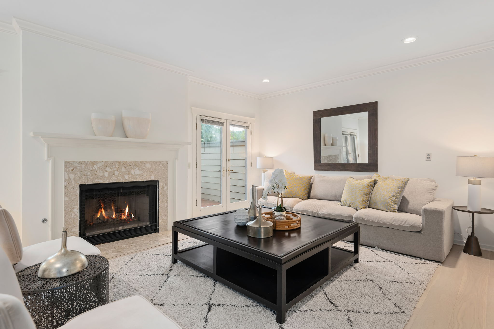 06 - Living Room