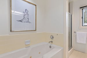 15 - Primary Bathroom