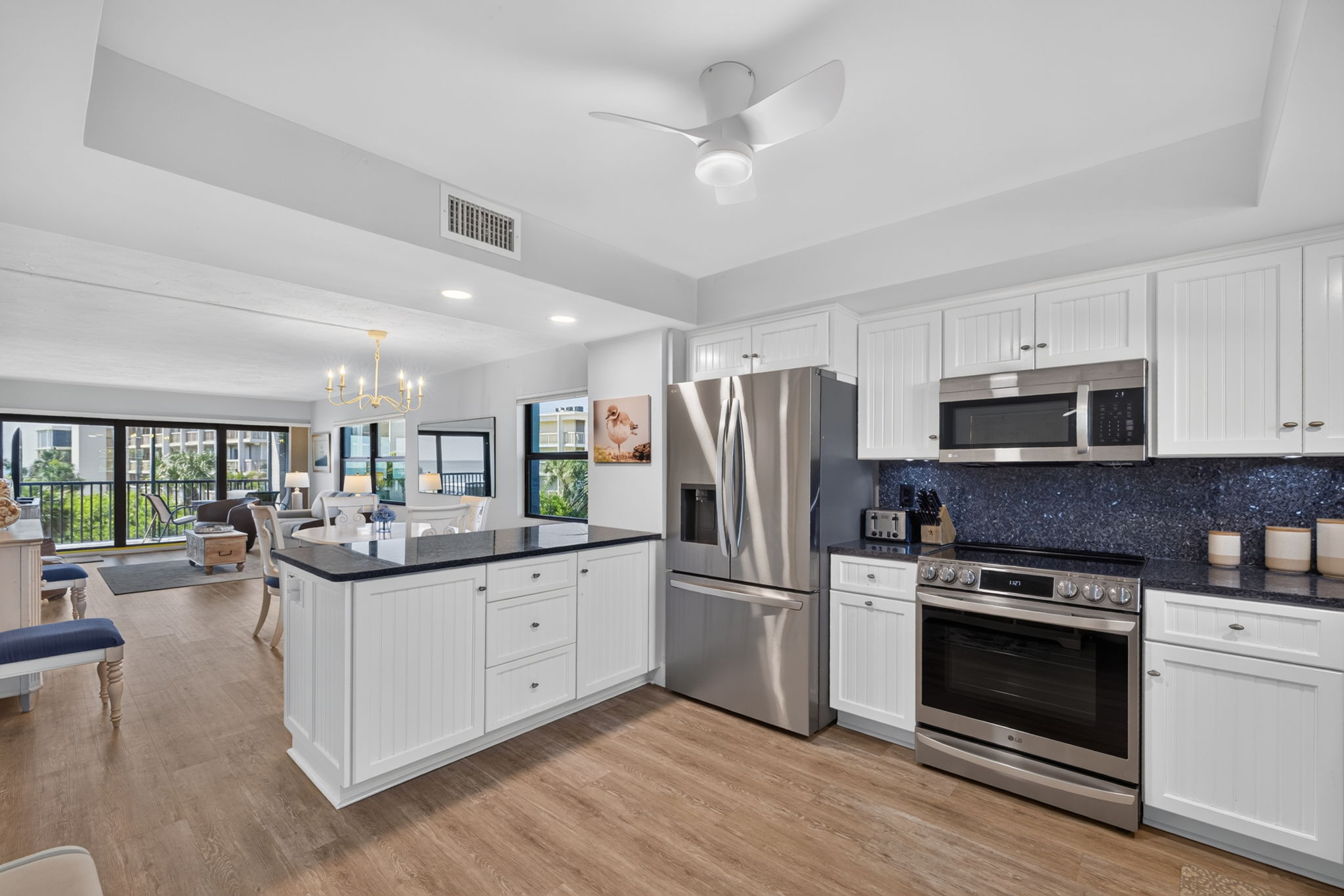 Kitchen 2 of 3