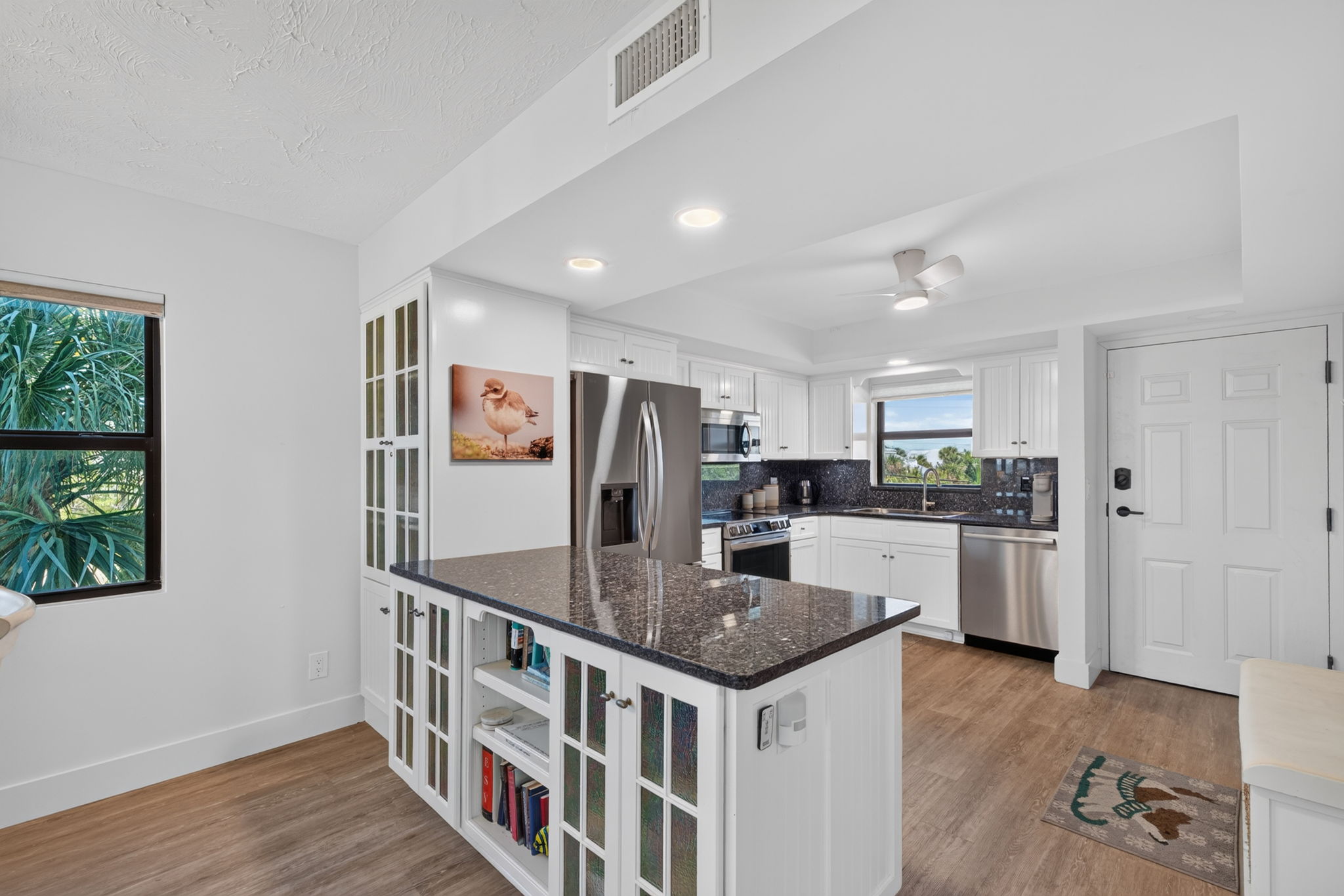Kitchen 3 of 3