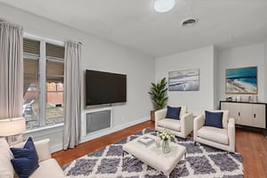 DSC_0630 virtually staged.jpeg