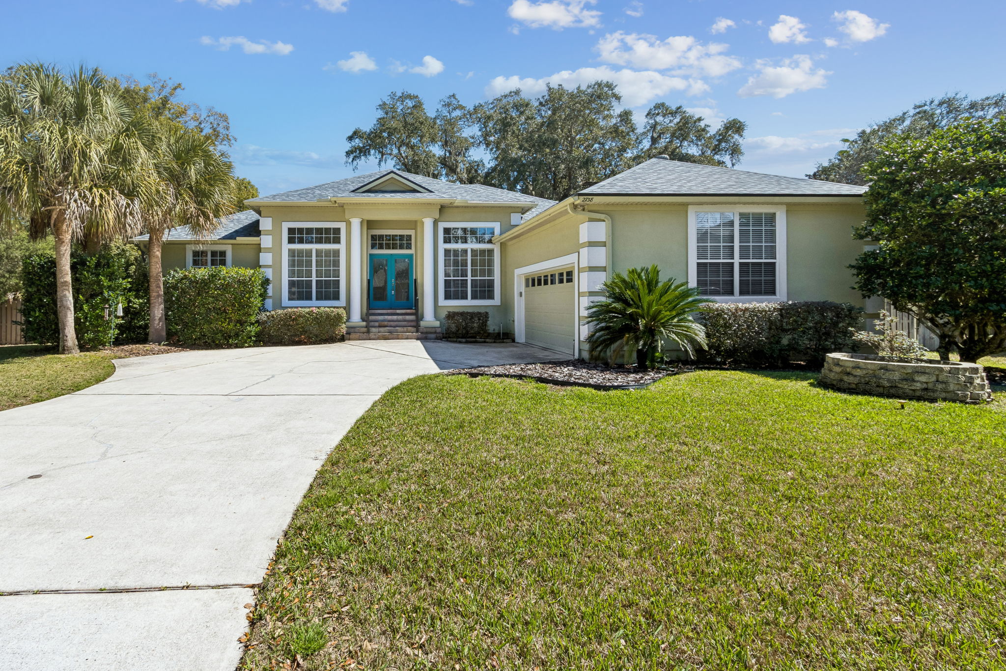 Welcome to 2738 Sea Grove Lane