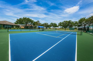 32-Tennis and Pickelball Courts