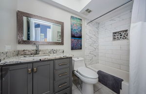 Master Bathroom 1a