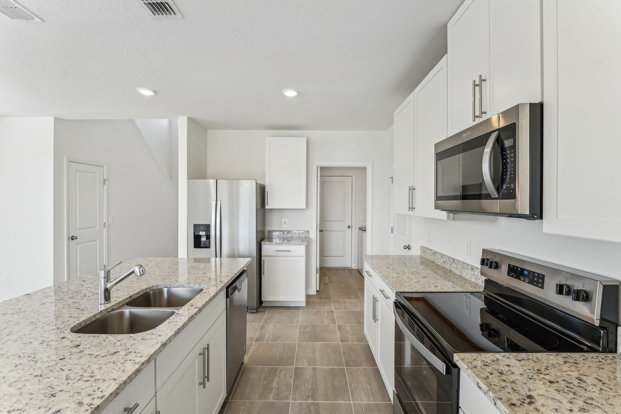 Tampa Division - Stuart Crossing - Lot 0069 - 2739 Virginia Pine Drive, Bartow, FL  - 016