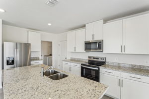 Tampa Division - Stuart Crossing - Lot 0069 - 2739 Virginia Pine Drive, Bartow, FL  - 014