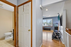 Garibaldi Ave-S1308-036.jpg
