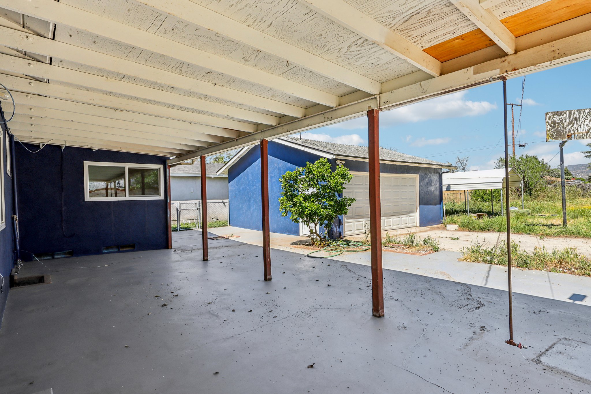 W 12th St-S2703-029.jpg