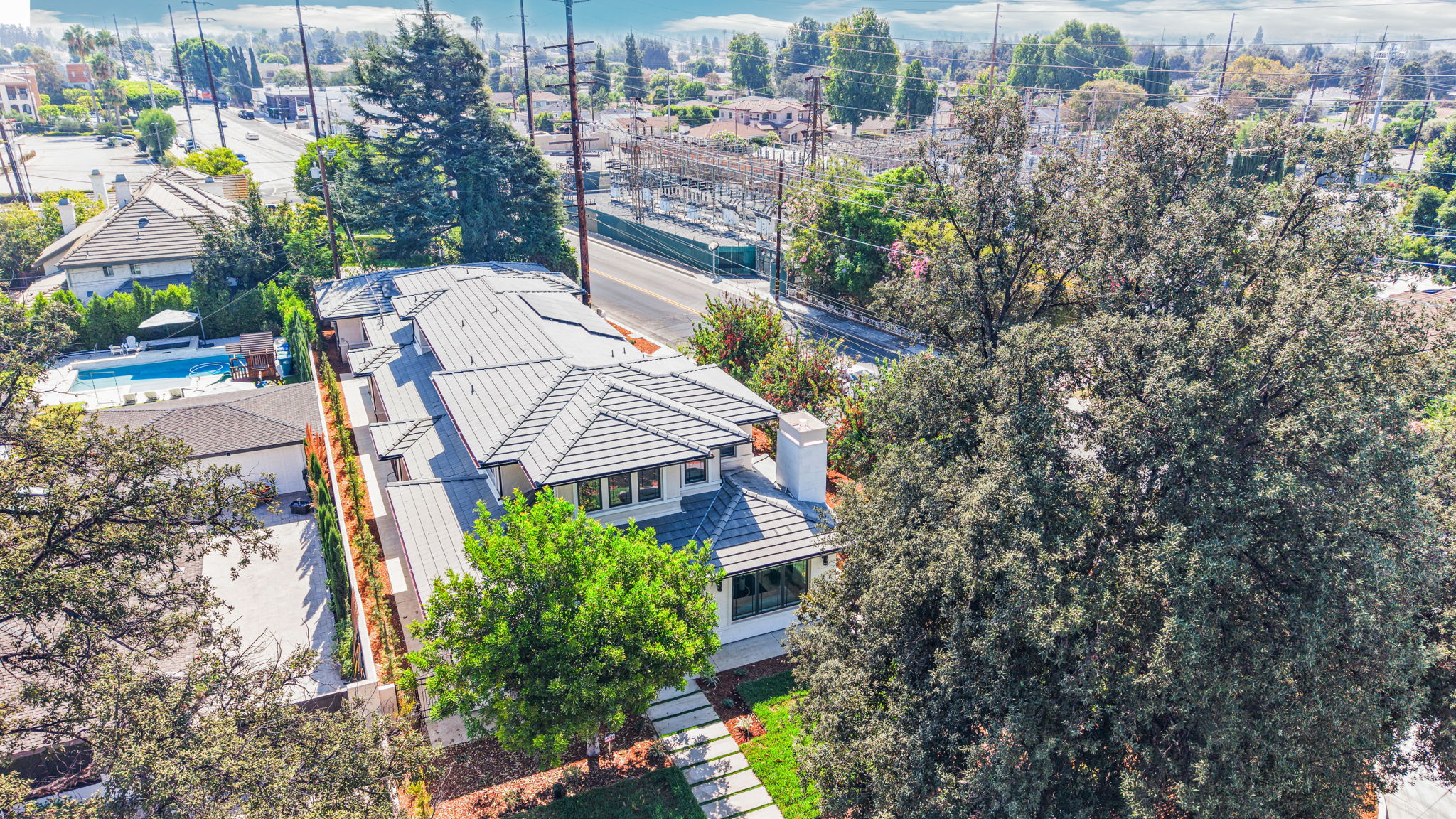 2740 Gilpin Way