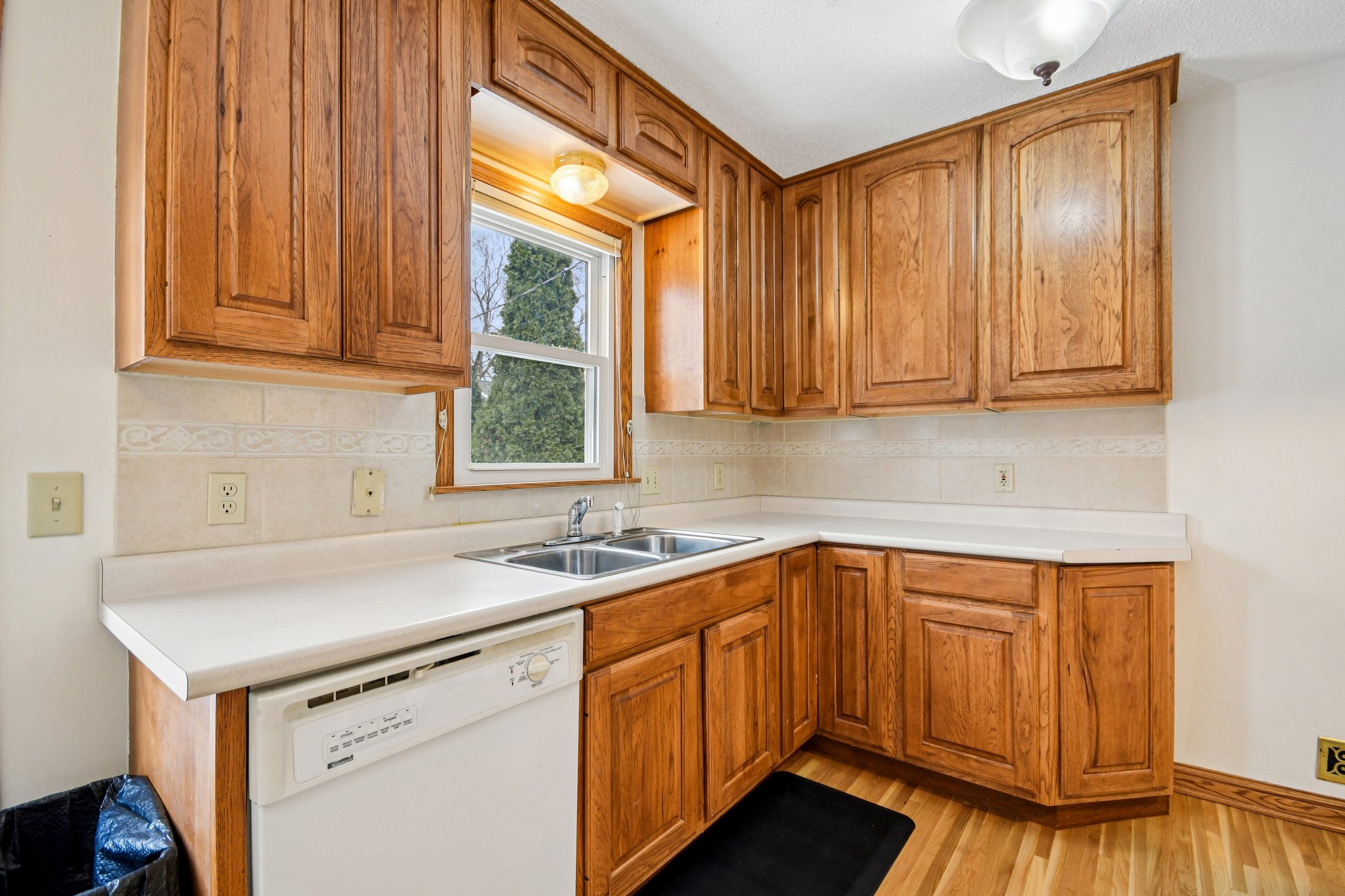 Brunswick Ave-S1202-019.jpg