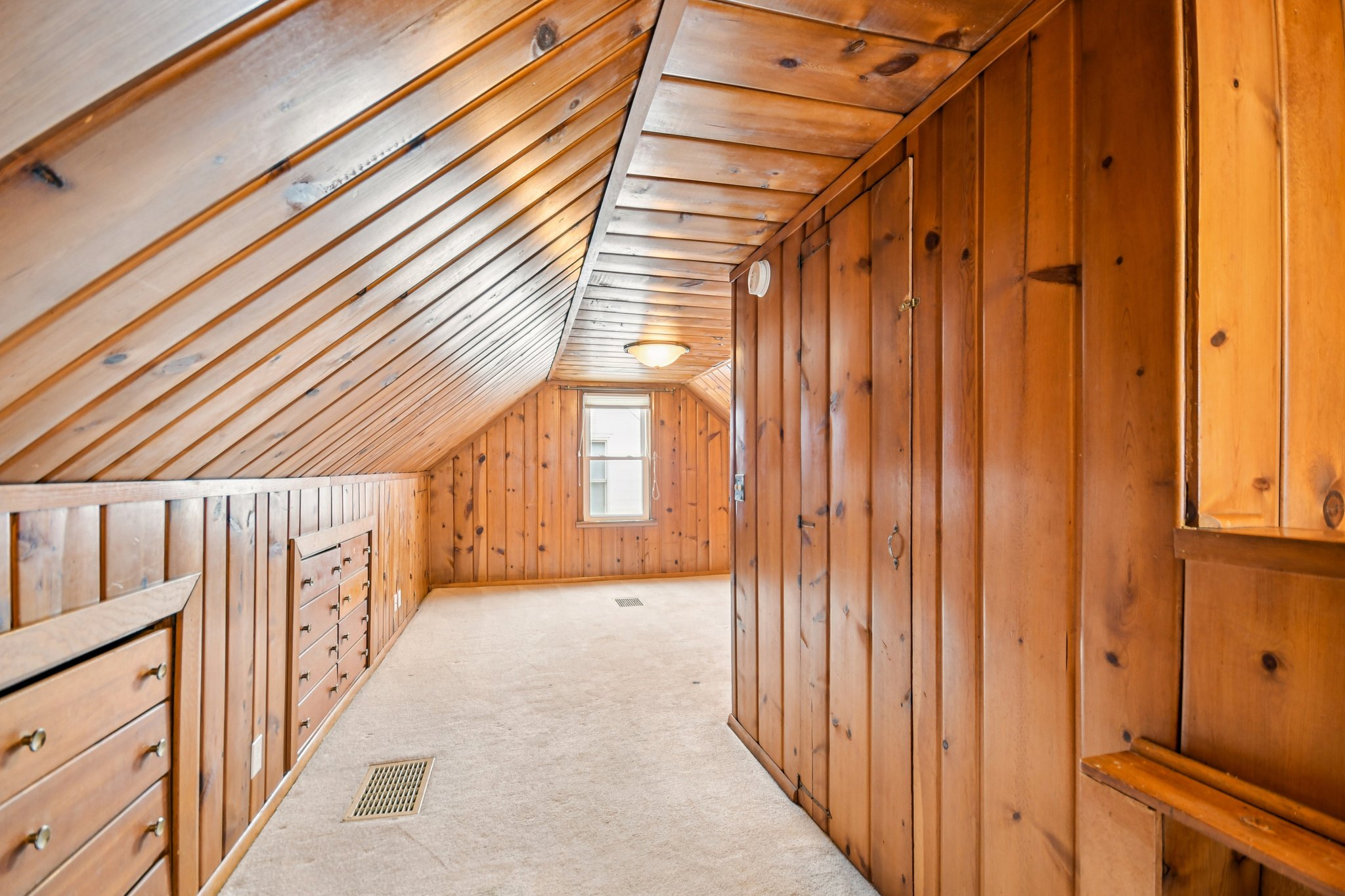 Brunswick Ave-S1202-033.jpg