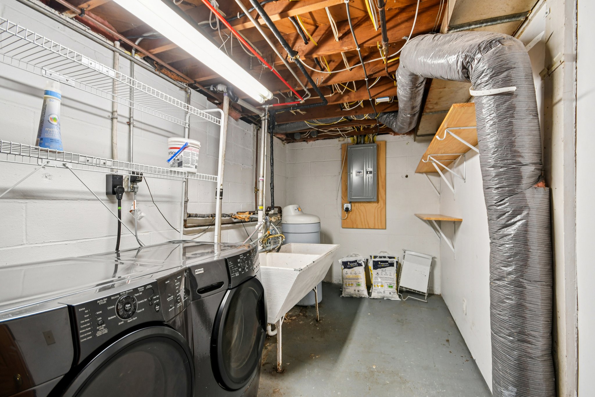 Brunswick Ave-S1202-039.jpg