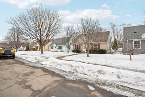 Brunswick Ave-S1202-004.jpg