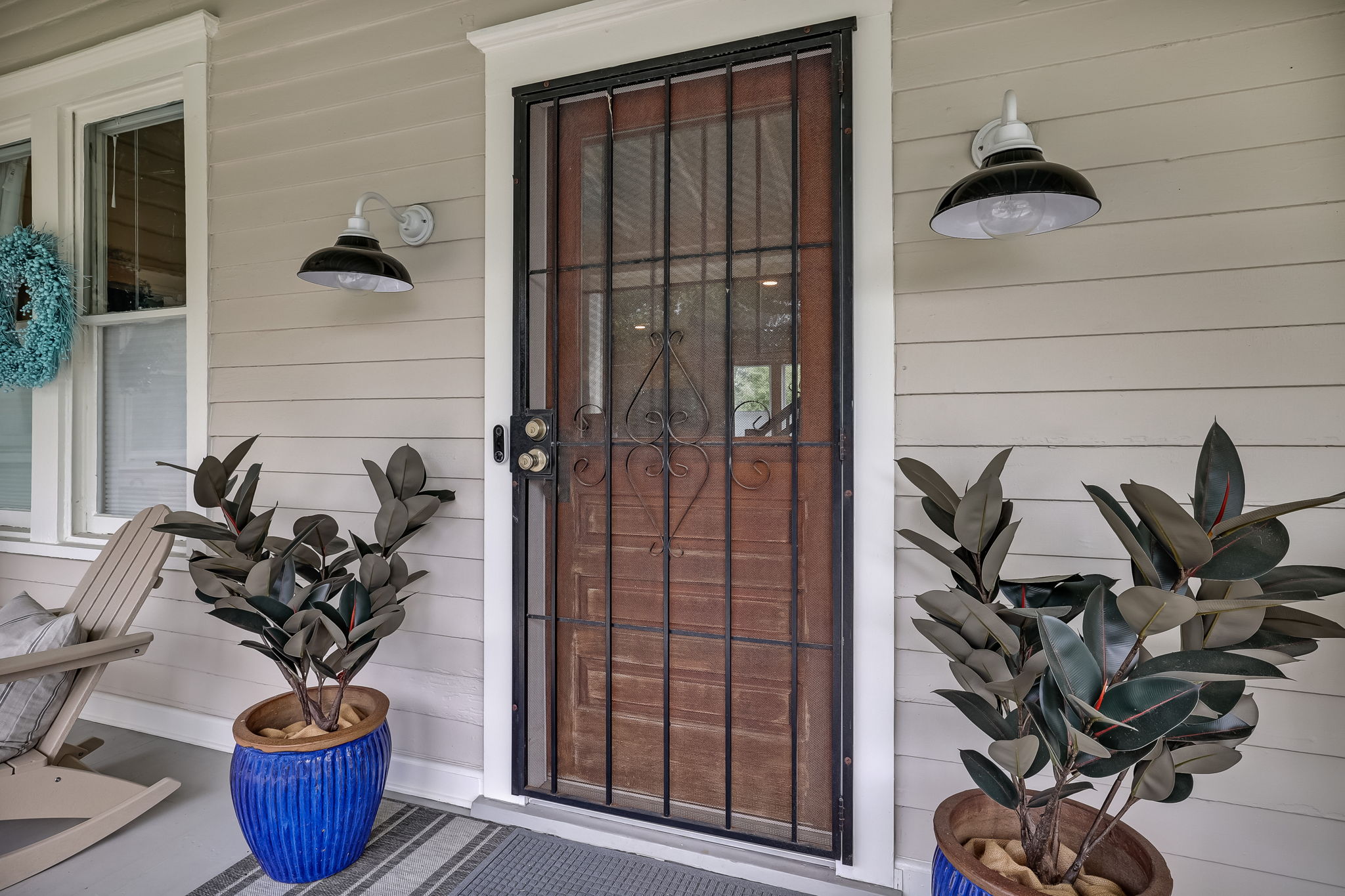 Front Entry Detail