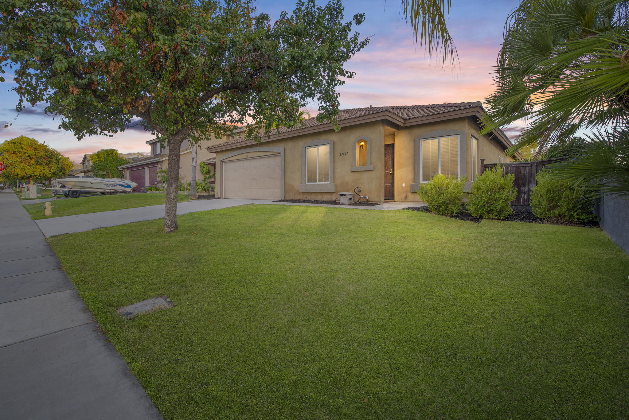 27411 Sierra Madre Dr, Murrieta, CA 92563 Markurbrand