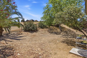 037_F8_2742 St Andrews Dr