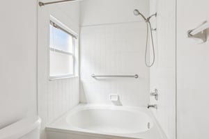 Breakers Dr-S1710-021.jpg
