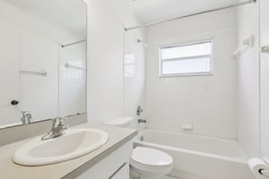 Breakers Dr-S1710-031.jpg