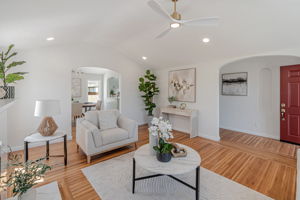 006_2744 Rheem Ave 