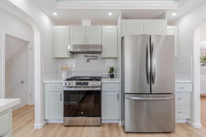 011_2744 Rheem Ave 