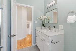 029_2744 Rheem Ave 