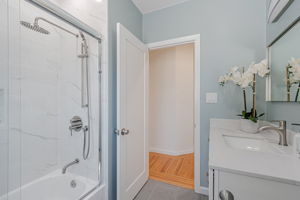 030_2744 Rheem Ave 